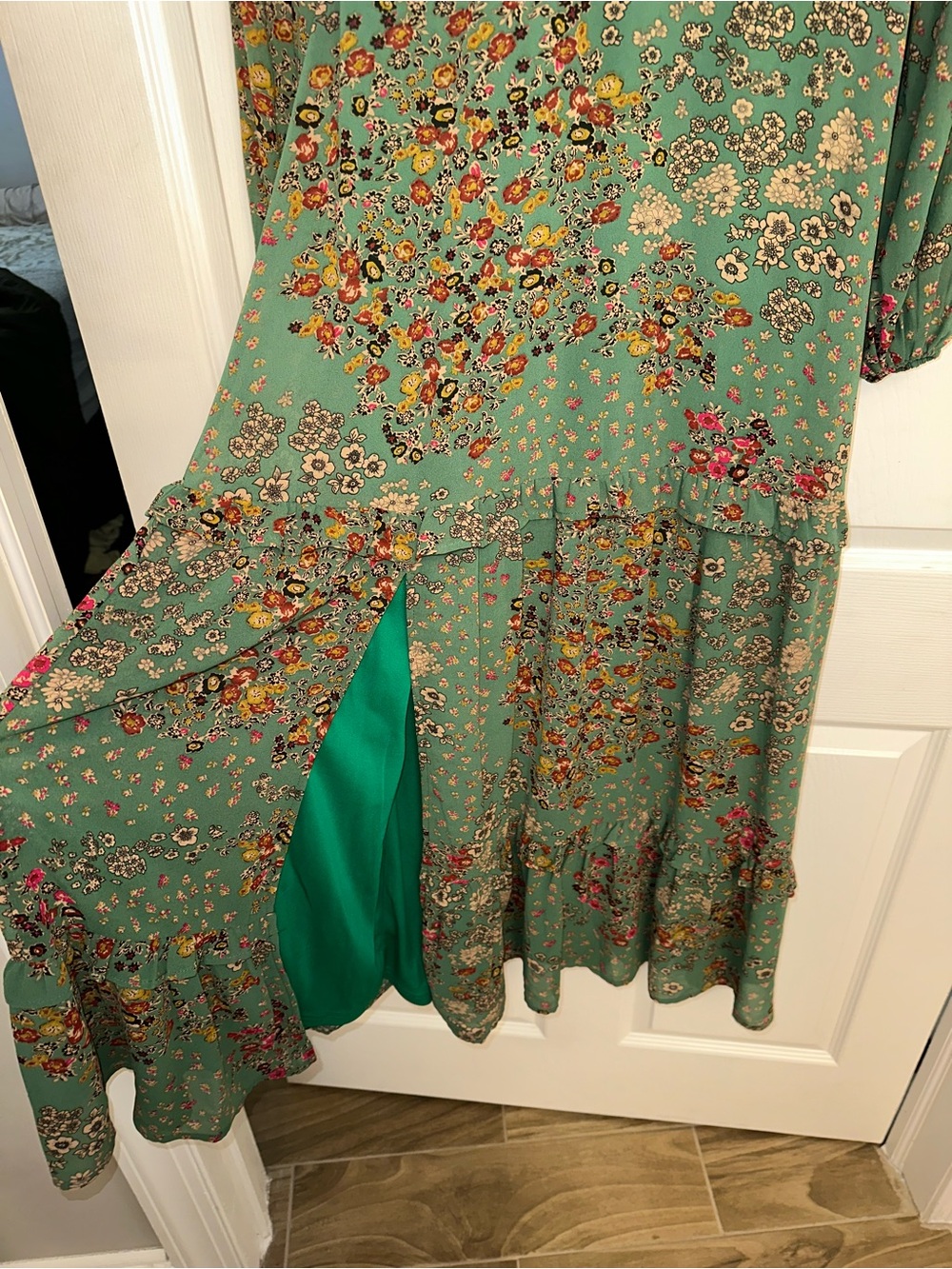 Baltic Born Green Floral V-Neck Tiered Maxi Dress - Picture 4 of 5